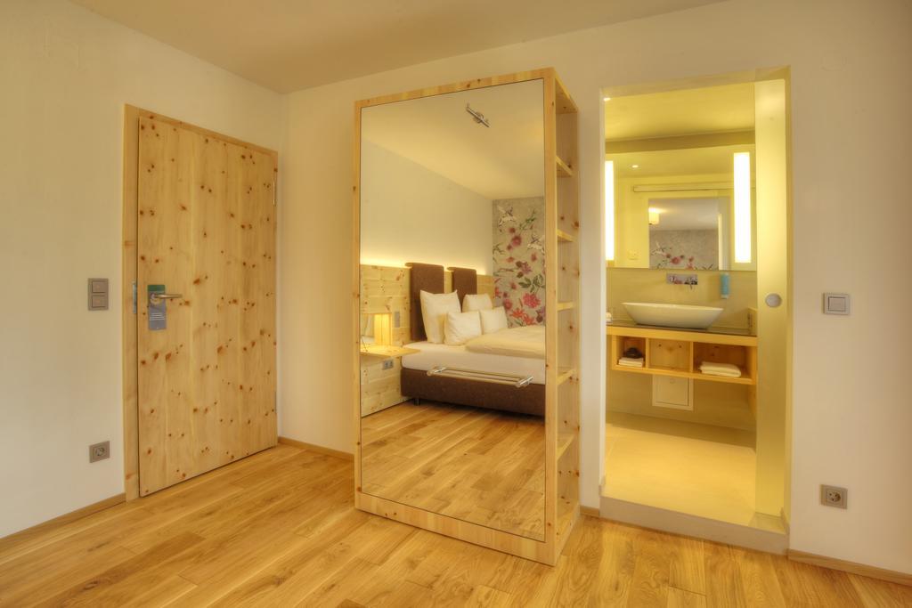 Gasthof Roessle バート・デュルハイム 部屋 写真
